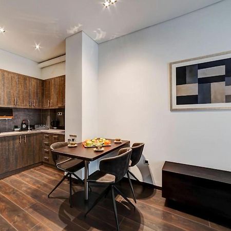 Classy And Stylish Apartment Next To Hilton Atény Exteriér fotografie